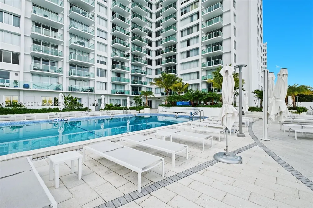 1000 West Ave #509 Miami Beach, FL 33139