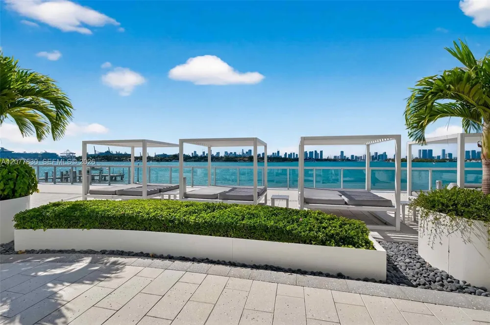 1000 West Ave #509 Miami Beach, FL 33139