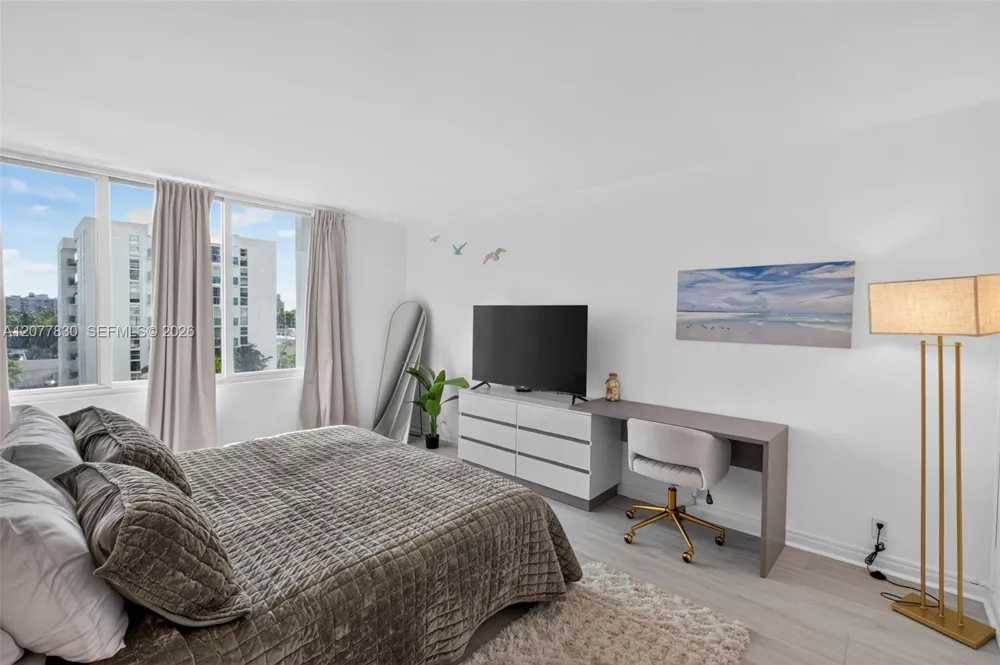 1000 West Ave #509 Miami Beach, FL 33139