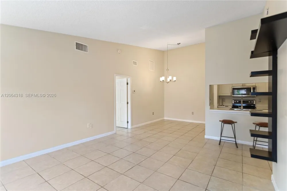 2734 Nob Hill Rd Sunrise, FL 33322