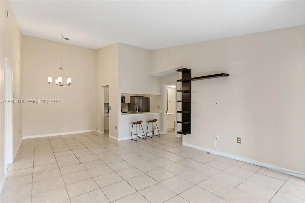 2734 Nob Hill Rd Sunrise, FL 33322