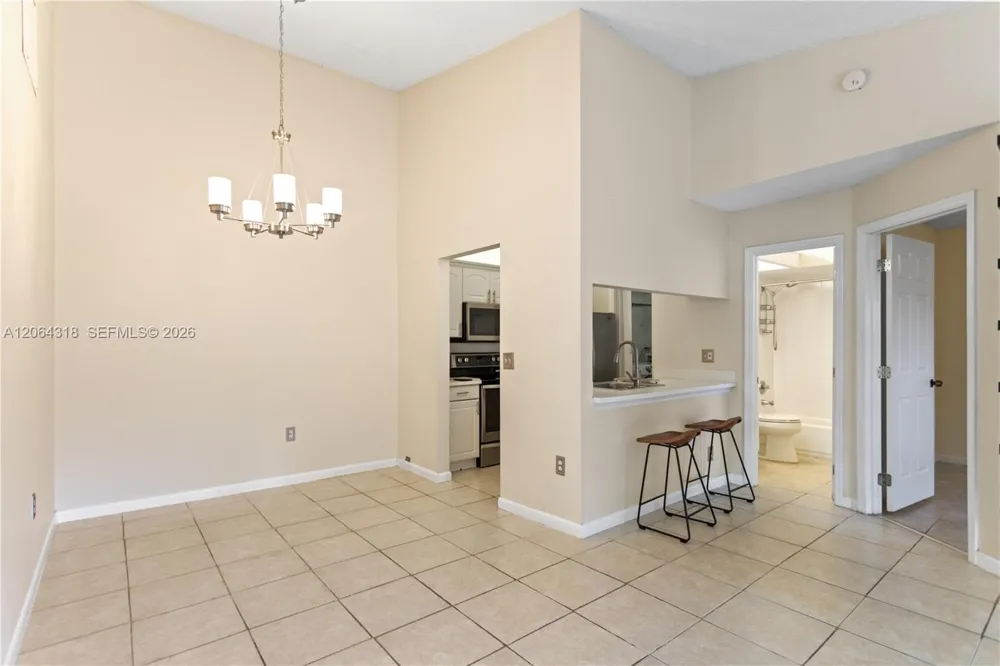 2734 Nob Hill Rd Sunrise, FL 33322