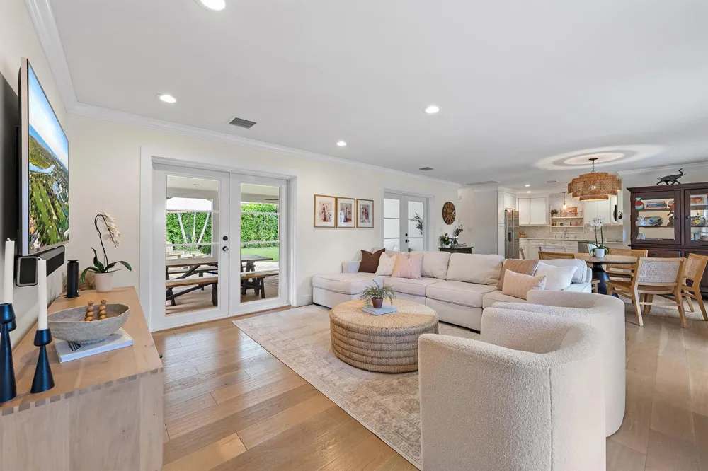 215 Golfview Drive Tequesta, FL 33469