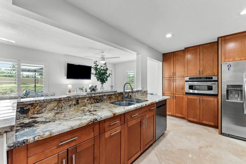 2390 SW 14th Avenue Boynton Beach, FL 33426