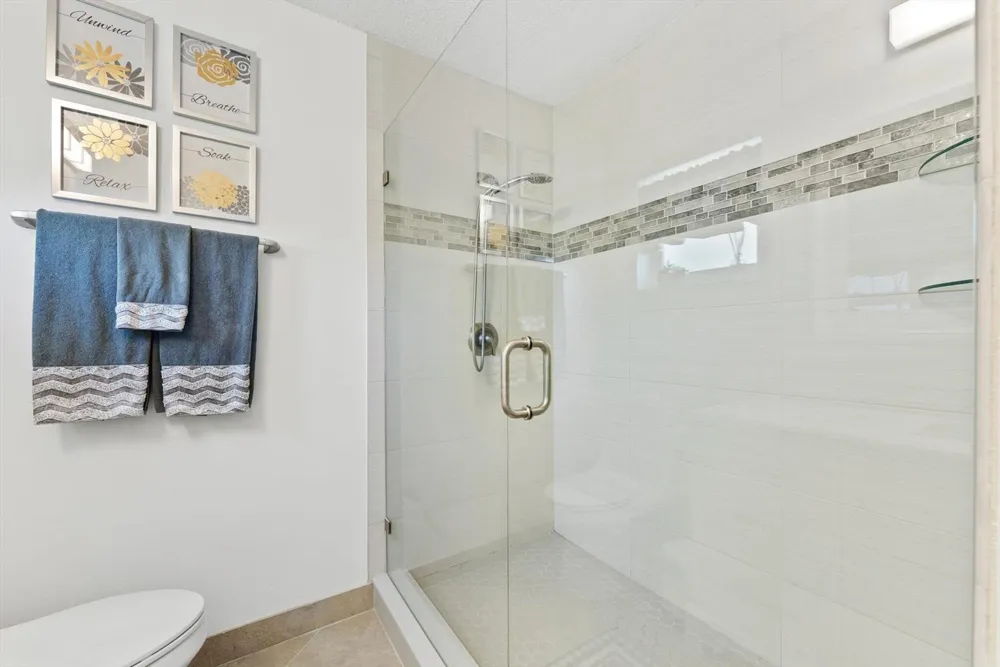 2390 SW 14th Avenue Boynton Beach, FL 33426