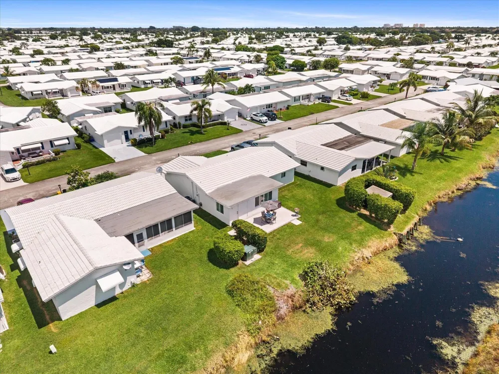 2390 SW 14th Avenue Boynton Beach, FL 33426