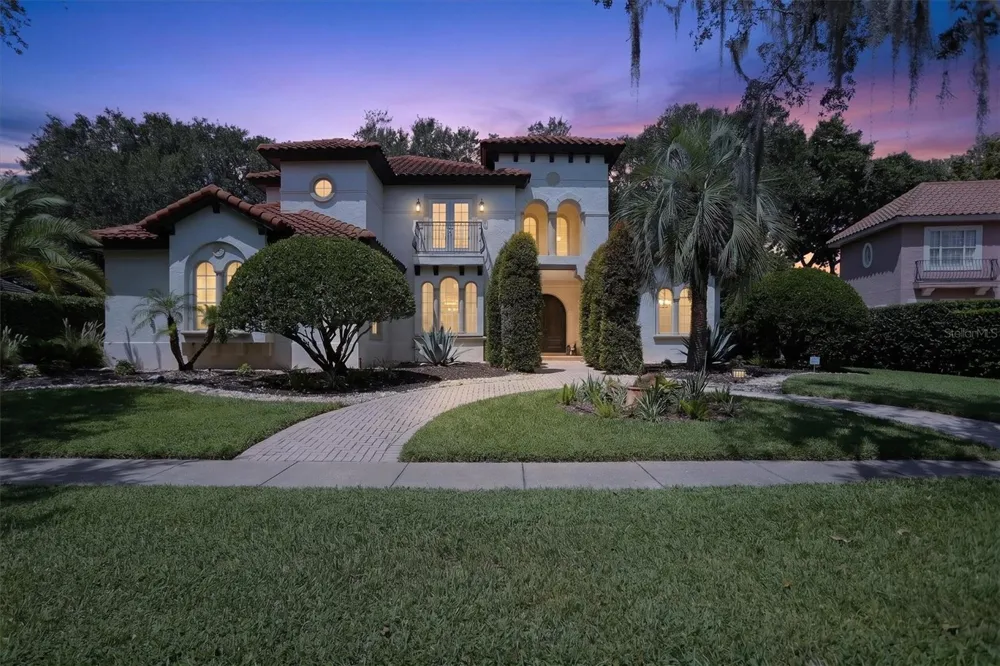 8826 SOUTHERN BREEZE DRIVE Orlando, FL 32836