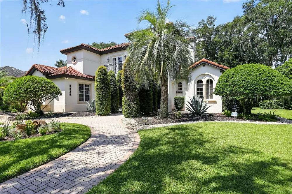 8826 SOUTHERN BREEZE DRIVE Orlando, FL 32836