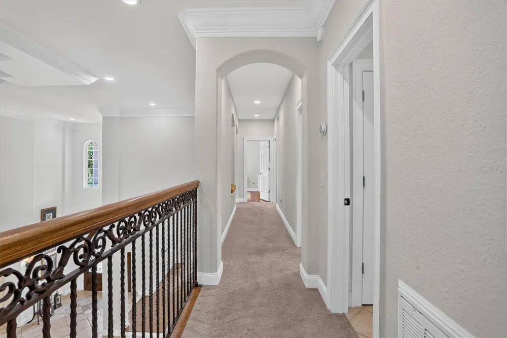 8826 SOUTHERN BREEZE DRIVE Orlando, FL 32836