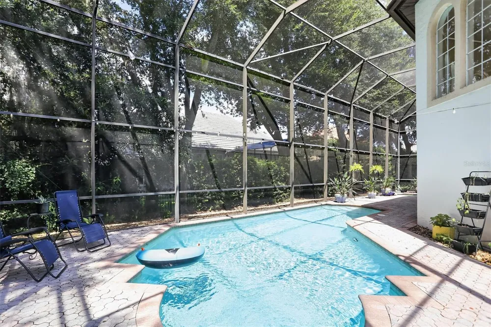 8826 SOUTHERN BREEZE DRIVE Orlando, FL 32836