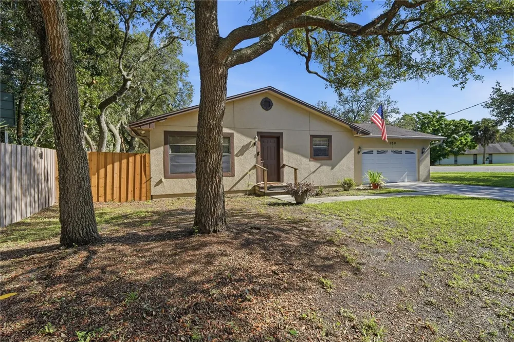 180 W 3RD STREET Chuluota, FL 32766