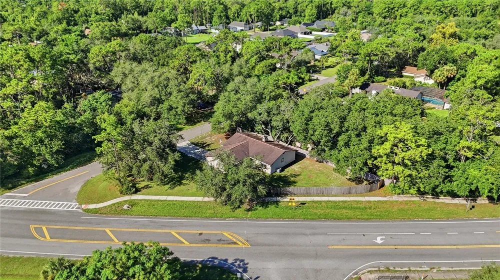 180 W 3RD STREET Chuluota, FL 32766