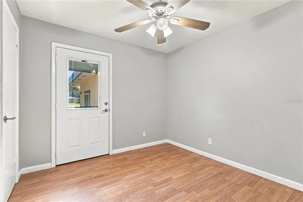 180 W 3RD STREET Chuluota, FL 32766
