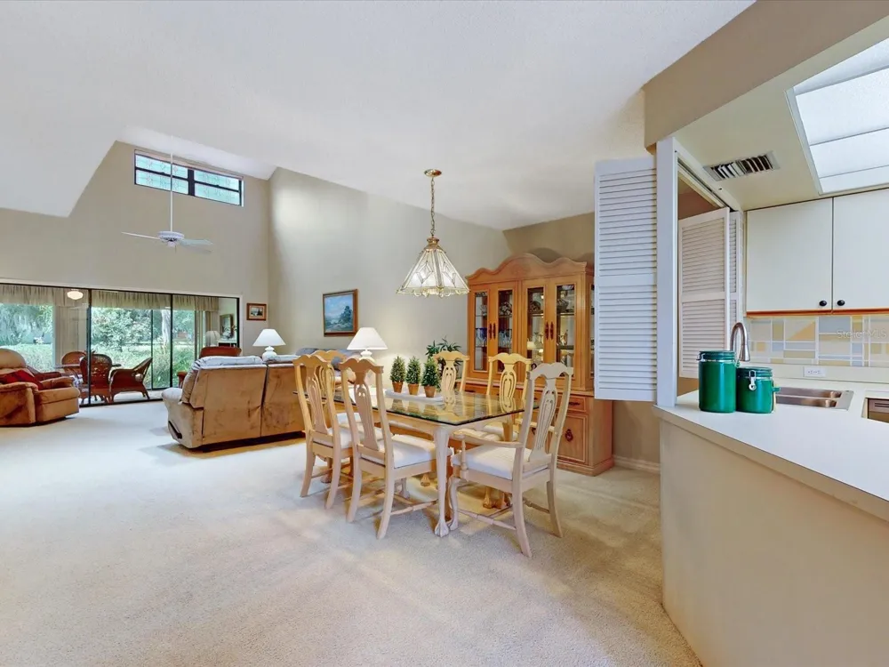 105 COVENTRY LANE Haines City, FL 33844