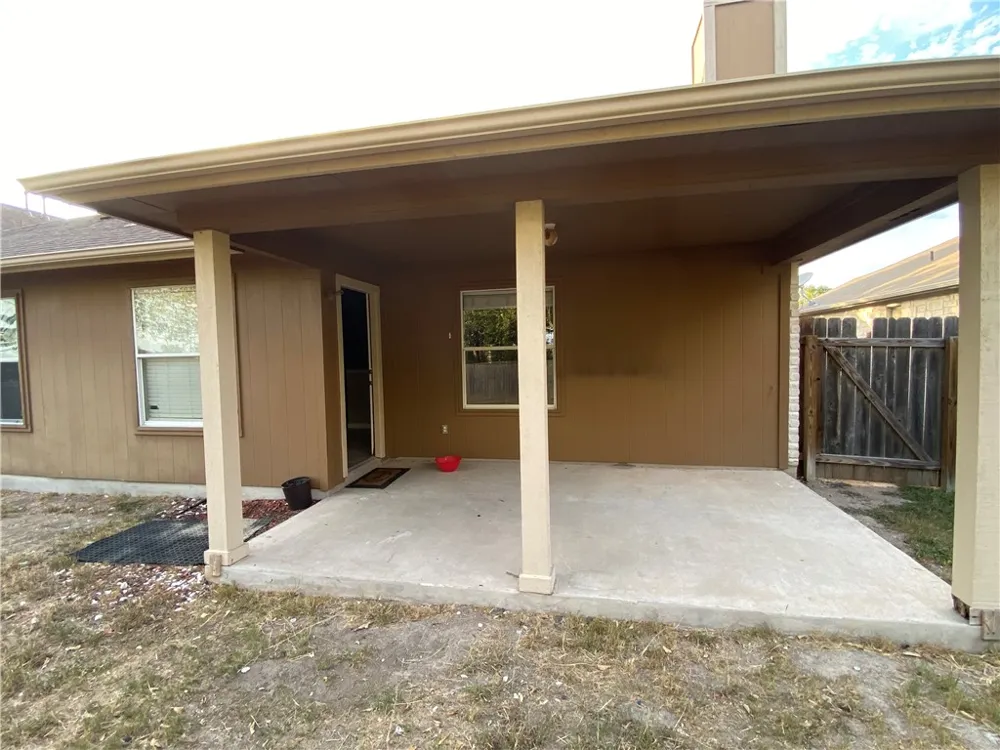 1413 Haley Gray Drive Pflugerville, TX 78660