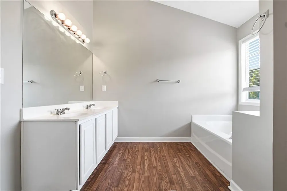4387 Wheaton Way Snellville, GA 30039
