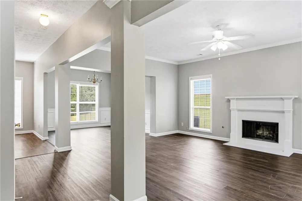 4387 Wheaton Way Snellville, GA 30039