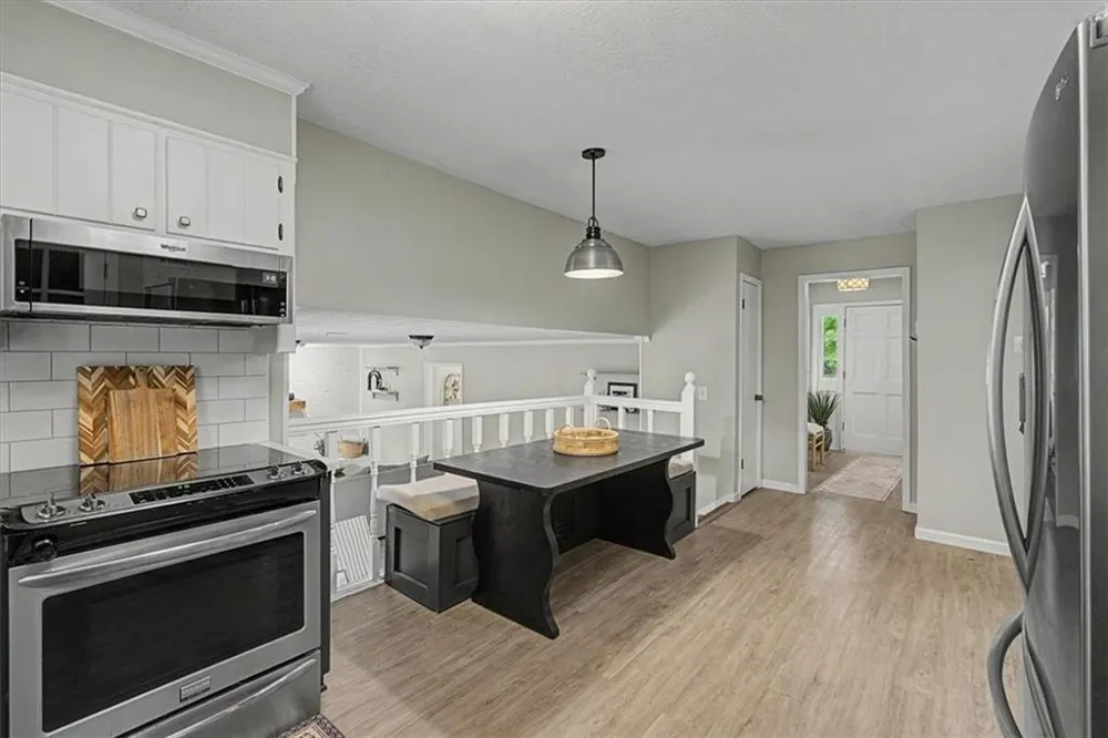 2204 Pine Point Drive Lawrenceville, GA 30043
