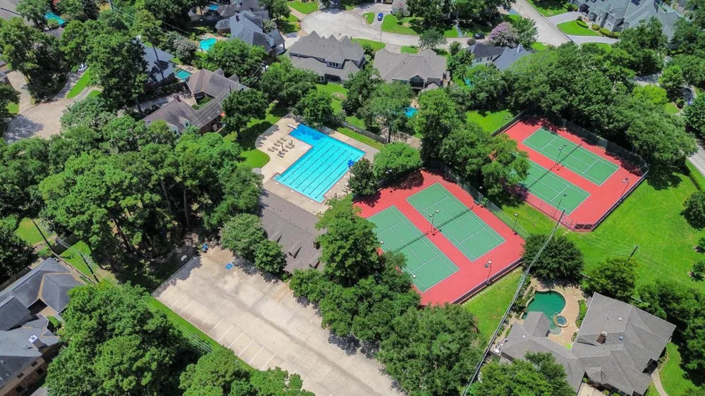 14211 Napier Court Houston, TX 77069