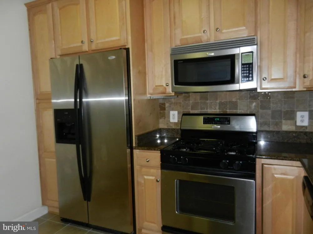 44485 CHAMBERLAIN TERRACE #303 Ashburn, VA 20147