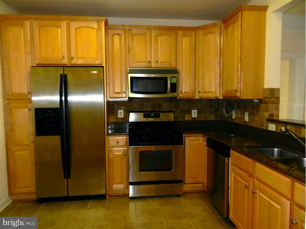 44485 CHAMBERLAIN TERRACE #303 Ashburn, VA 20147