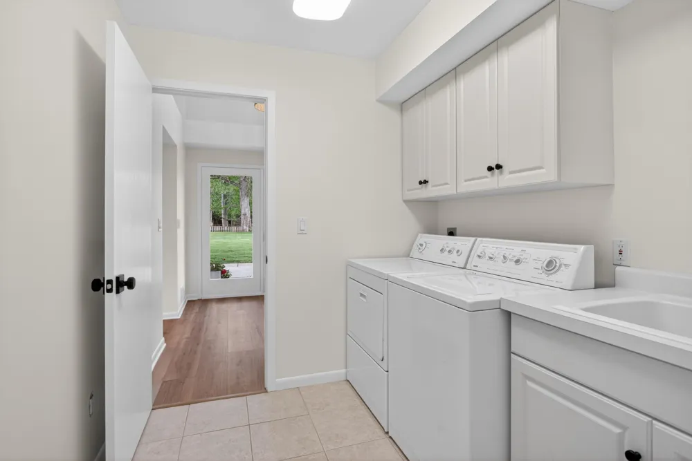 5010 Woodland Road Jackson, MI 49203