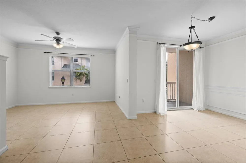 155 GALICIA WAY #210 Jupiter, FL 33458