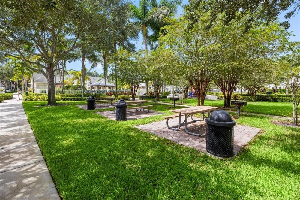 155 GALICIA WAY #210 Jupiter, FL 33458