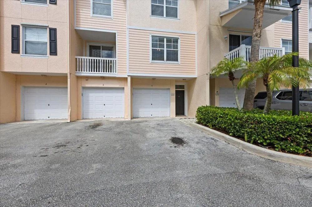 155 GALICIA WAY #210 Jupiter, FL 33458