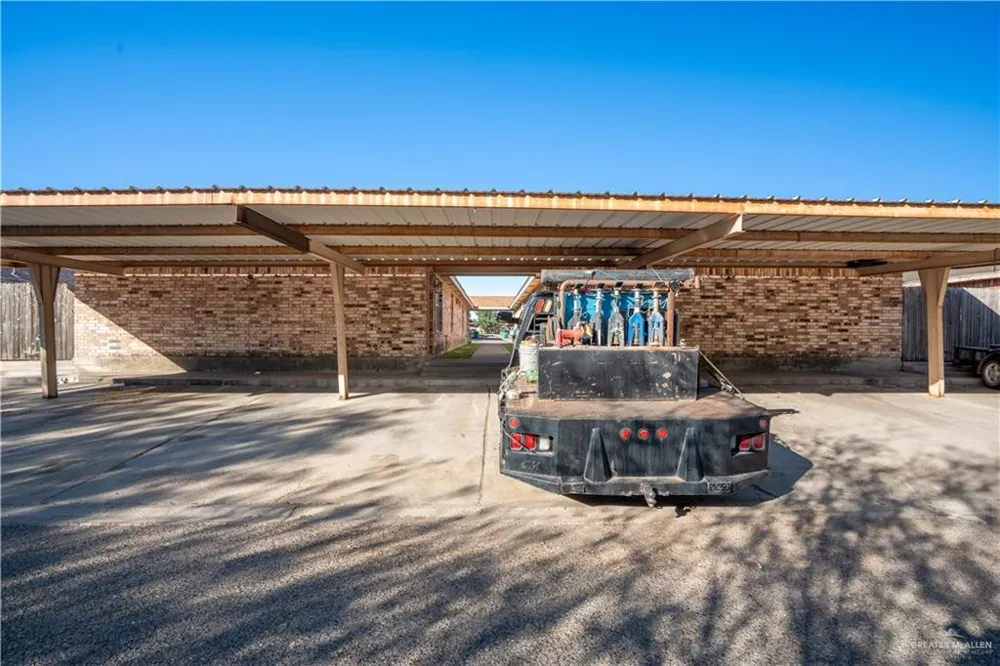 1600 E Quail Street #1 Pharr, TX 78577