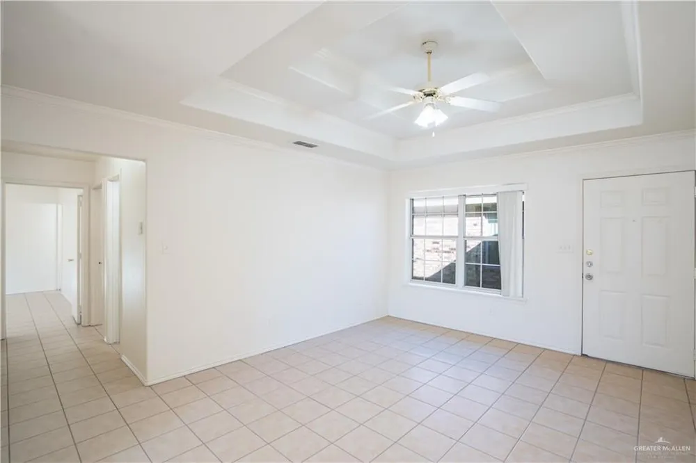 1600 E Quail Street #1 Pharr, TX 78577