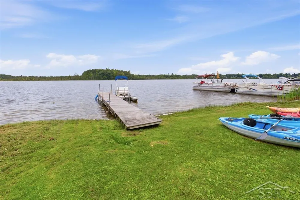 2909 Chippewa Trail Cumming Township, MI 48635