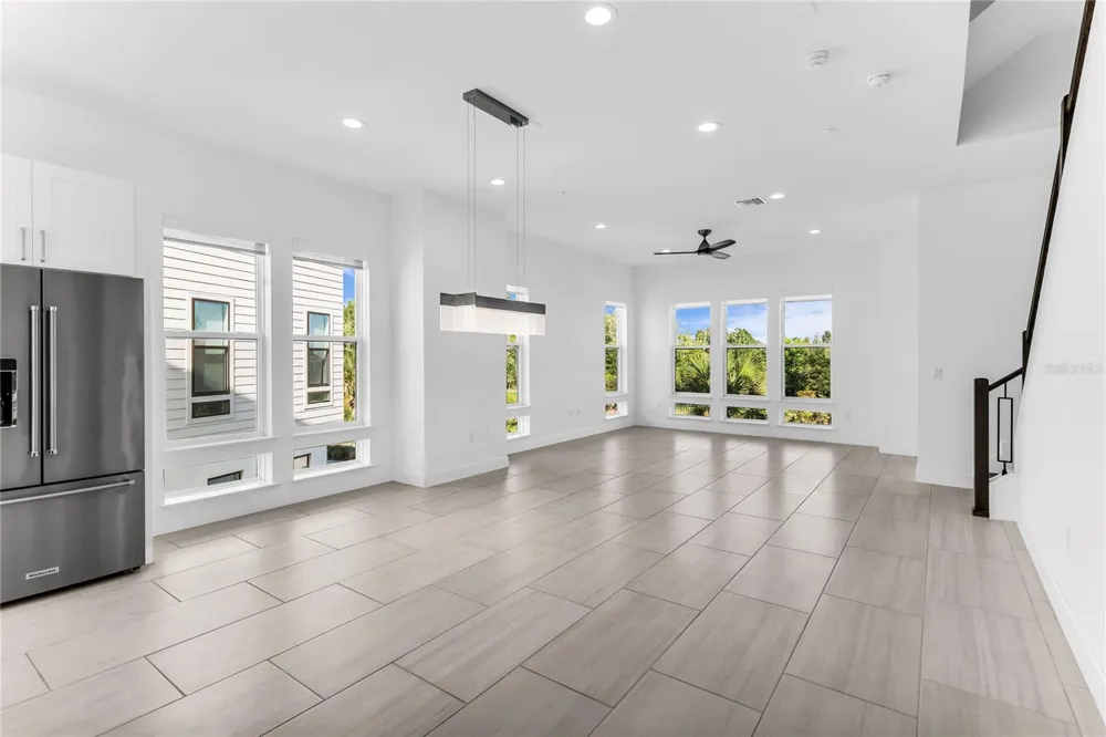 2402 ADDALIA ALLEY Orlando, FL 32804