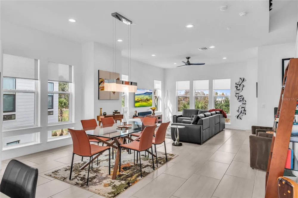 2402 ADDALIA ALLEY Orlando, FL 32804