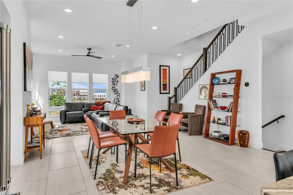 2402 ADDALIA ALLEY Orlando, FL 32804