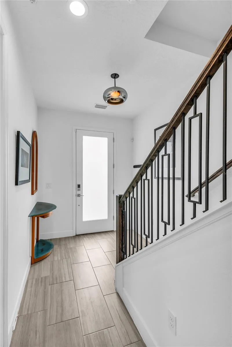 2402 ADDALIA ALLEY Orlando, FL 32804