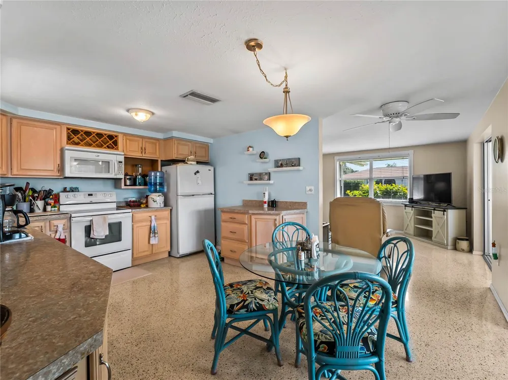 896 S VENICE BOULEVARD Venice, FL 34293