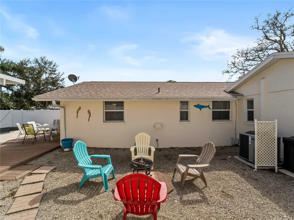 896 S VENICE BOULEVARD Venice, FL 34293