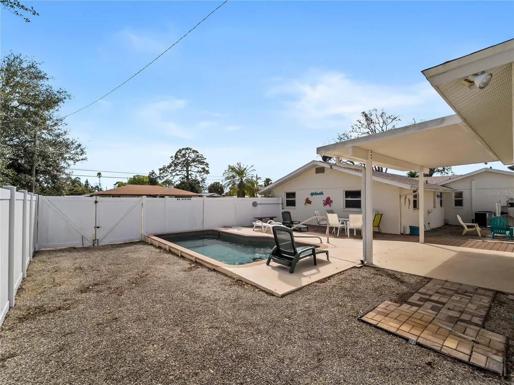 896 S VENICE BOULEVARD Venice, FL 34293
