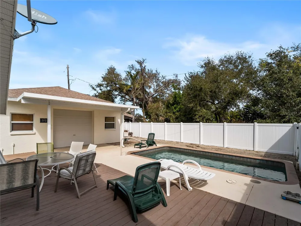 896 S VENICE BOULEVARD Venice, FL 34293
