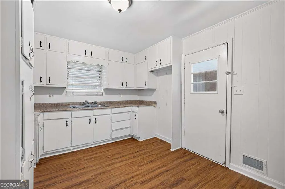 4231 Renda PL Powder Springs, GA 30127