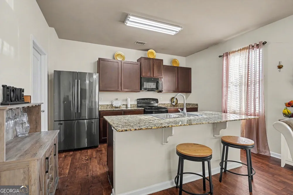 1889 Sea Oats DR Hampton, GA 30228