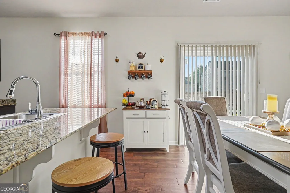 1889 Sea Oats DR Hampton, GA 30228