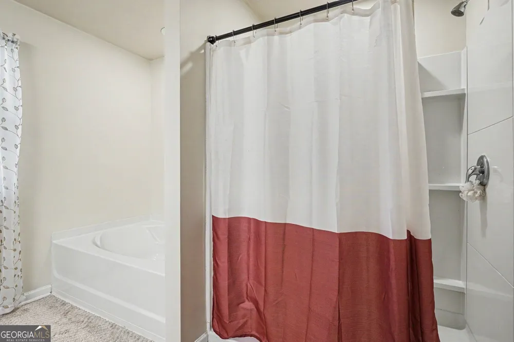 1889 Sea Oats DR Hampton, GA 30228