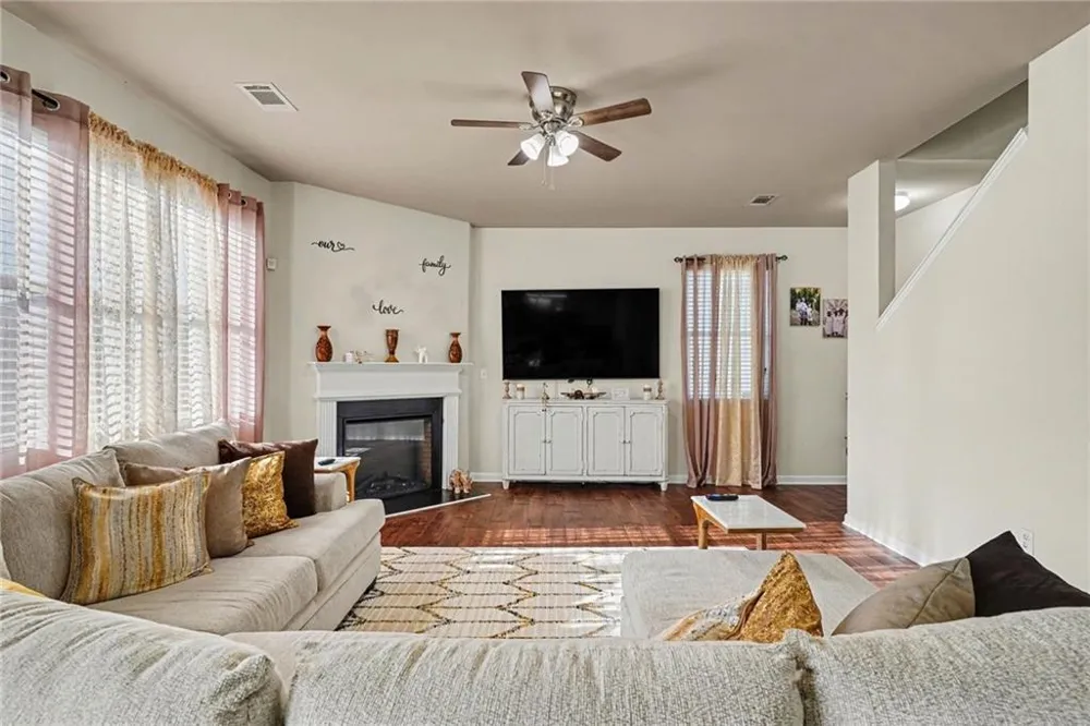 1889 Sea Oats Drive Hampton, GA 30228