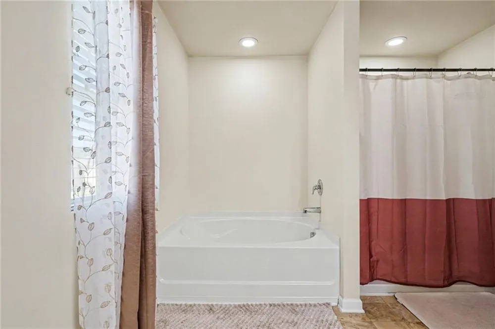 1889 Sea Oats Drive Hampton, GA 30228