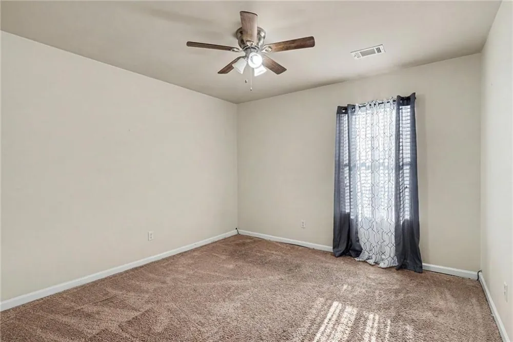 1889 Sea Oats Drive Hampton, GA 30228