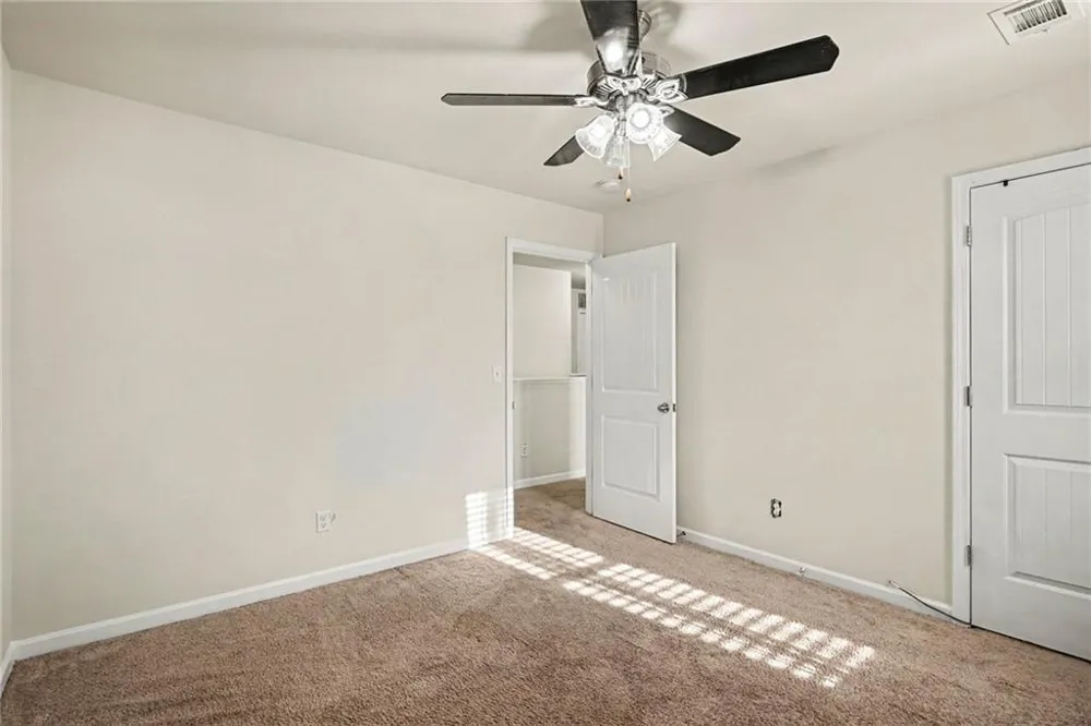 1889 Sea Oats Drive Hampton, GA 30228