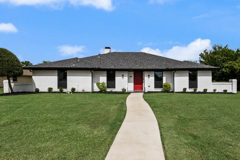 3300 Bandolino Lane Plano, TX 75023