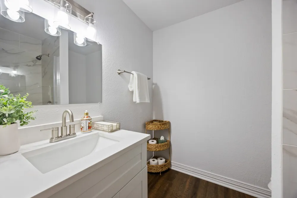 3300 Bandolino Lane Plano, TX 75023